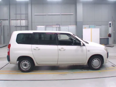 Toyota Succeed