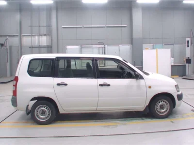 Toyota Succeed