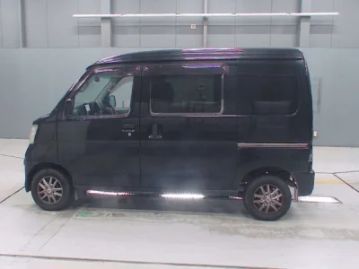 Toyota Pixis Van