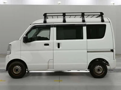 Mitsubishi Minicab Van