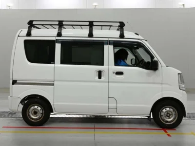 Mitsubishi Minicab Van