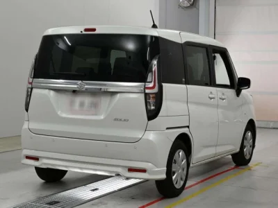 Suzuki Solio
