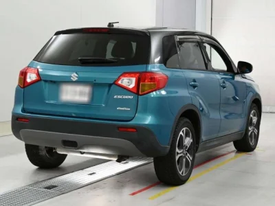 Suzuki Escudo