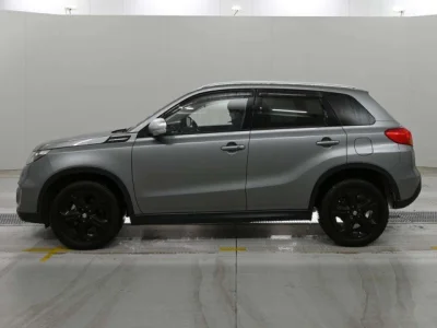 Suzuki Escudo