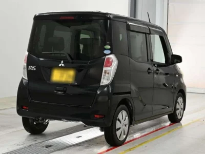Mitsubishi eK X Space