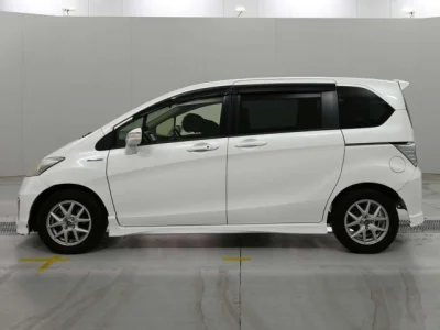 Honda Freed Spike