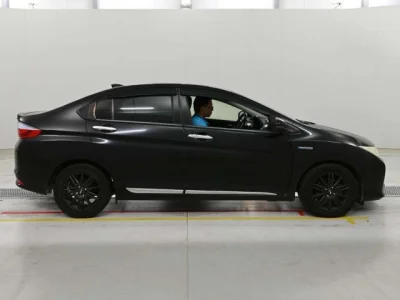 Honda Grace