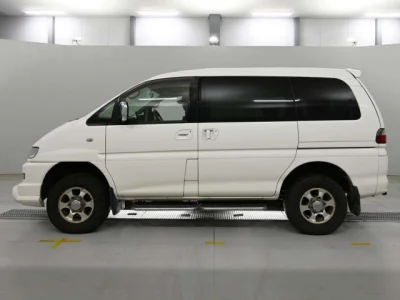 Mitsubishi Delica