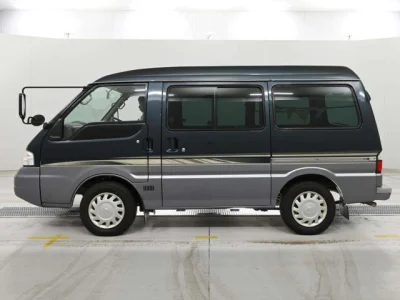 Nissan Vanette