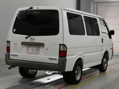Mazda Bongo Van
