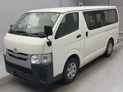 Toyota RegiusAce