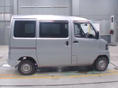 Mitsubishi Minicab Van