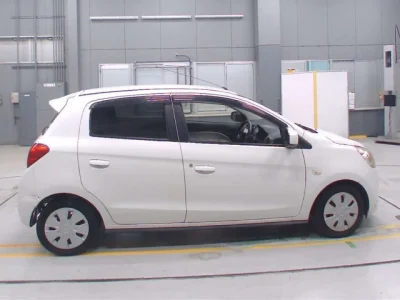 Mitsubishi Mirage