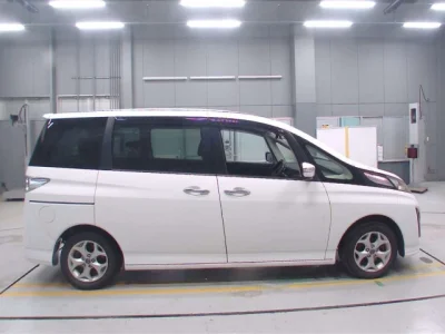 Mazda Biante