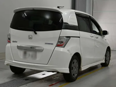 Honda Freed Spike