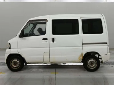 Mitsubishi Minicab Van