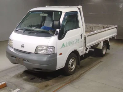 Nissan Vanette Truck