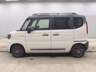 Suzuki Spacia Gear