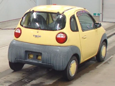 Suzuki Twin