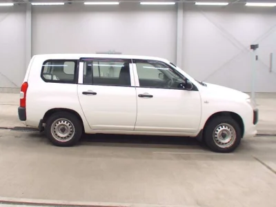 Toyota Succeed