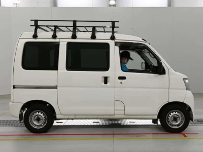 Daihatsu Hijet Cargo