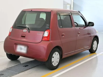 Daihatsu Esse