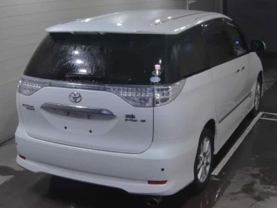Toyota Estima Hybrid