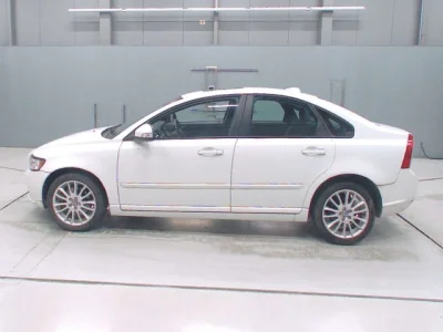 Volvo S40