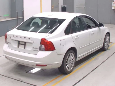 Volvo S40