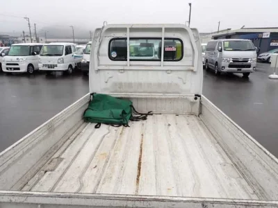 Mazda Scrum Truck