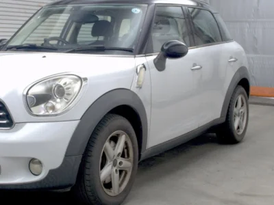 MINI Crossover
