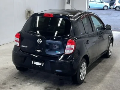 Nissan March