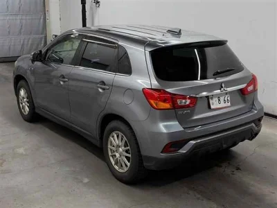 Mitsubishi RVR