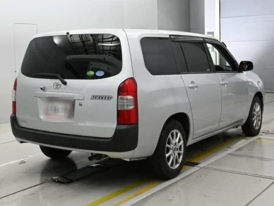 Toyota Succeed