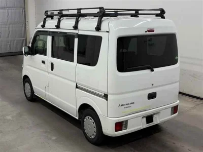 Mitsubishi Minicab Van