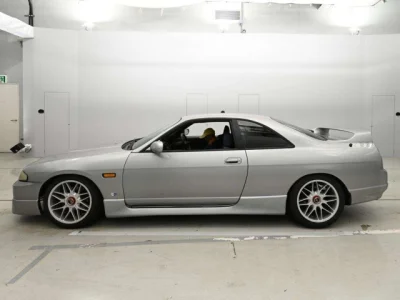 Nissan Skyline