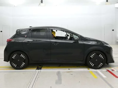 Nissan Aura