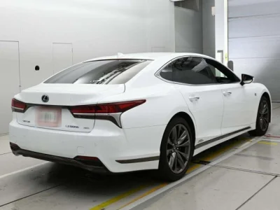 Lexus LS500h