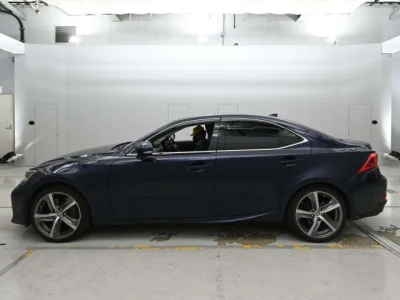 Lexus IS350
