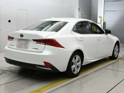 Lexus IS300h