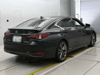 Lexus ES300h