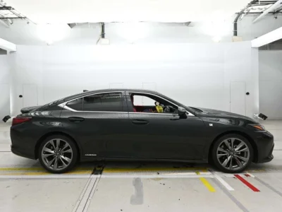 Lexus ES300h