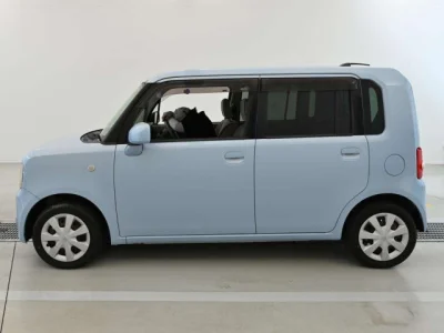 Toyota Pixis Space