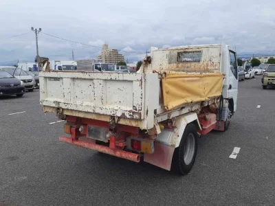 Mitsubishi Fuso Canter