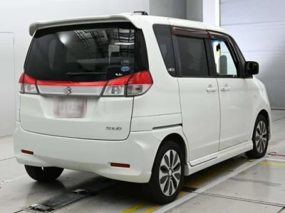 Suzuki Solio