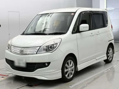 Suzuki Solio