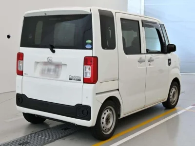 Daihatsu HIJET CADDIE