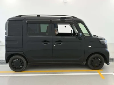 Suzuki Spacia Base