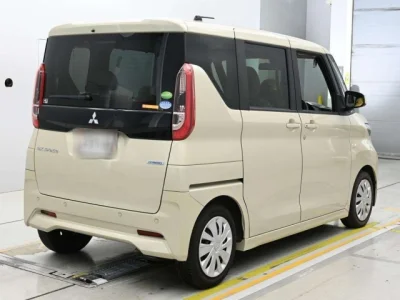 Mitsubishi eK X Space