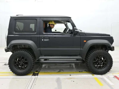 Suzuki Jimny Sierra